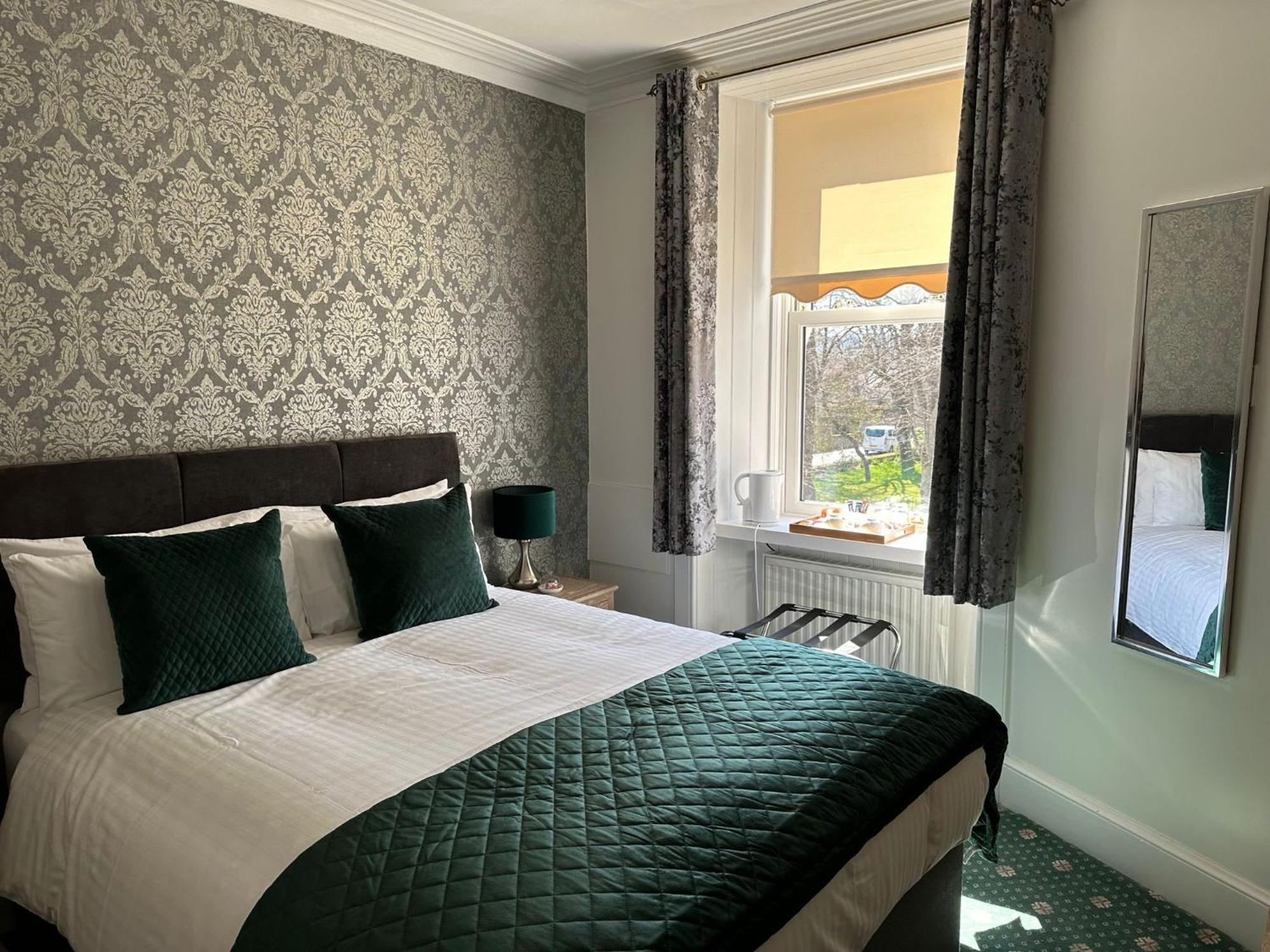 Grantown-on-Spey Ravenscourt House, Guest House חדר תמונה
