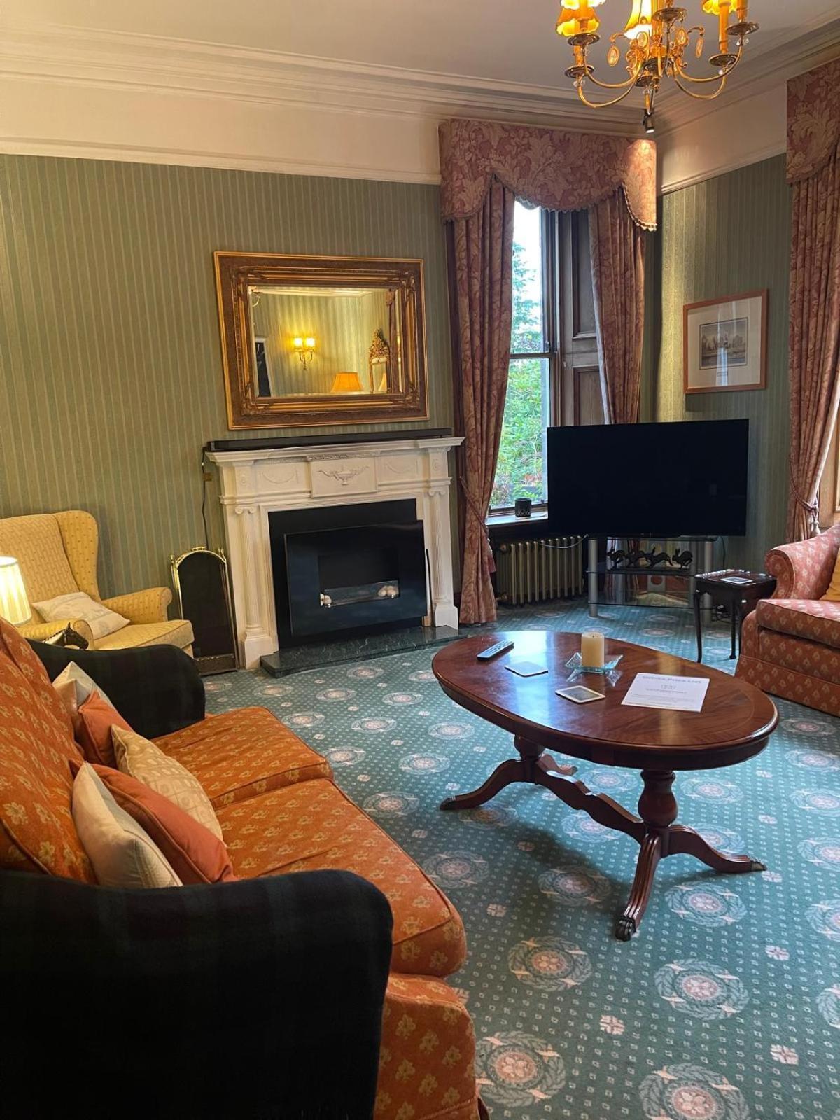 Grantown-on-Spey Ravenscourt House, Guest House מראה חיצוני תמונה