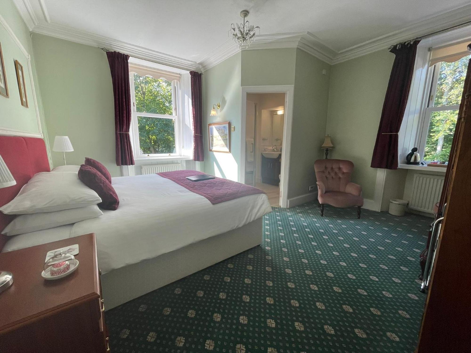 Grantown-on-Spey Ravenscourt House, Guest House מראה חיצוני תמונה