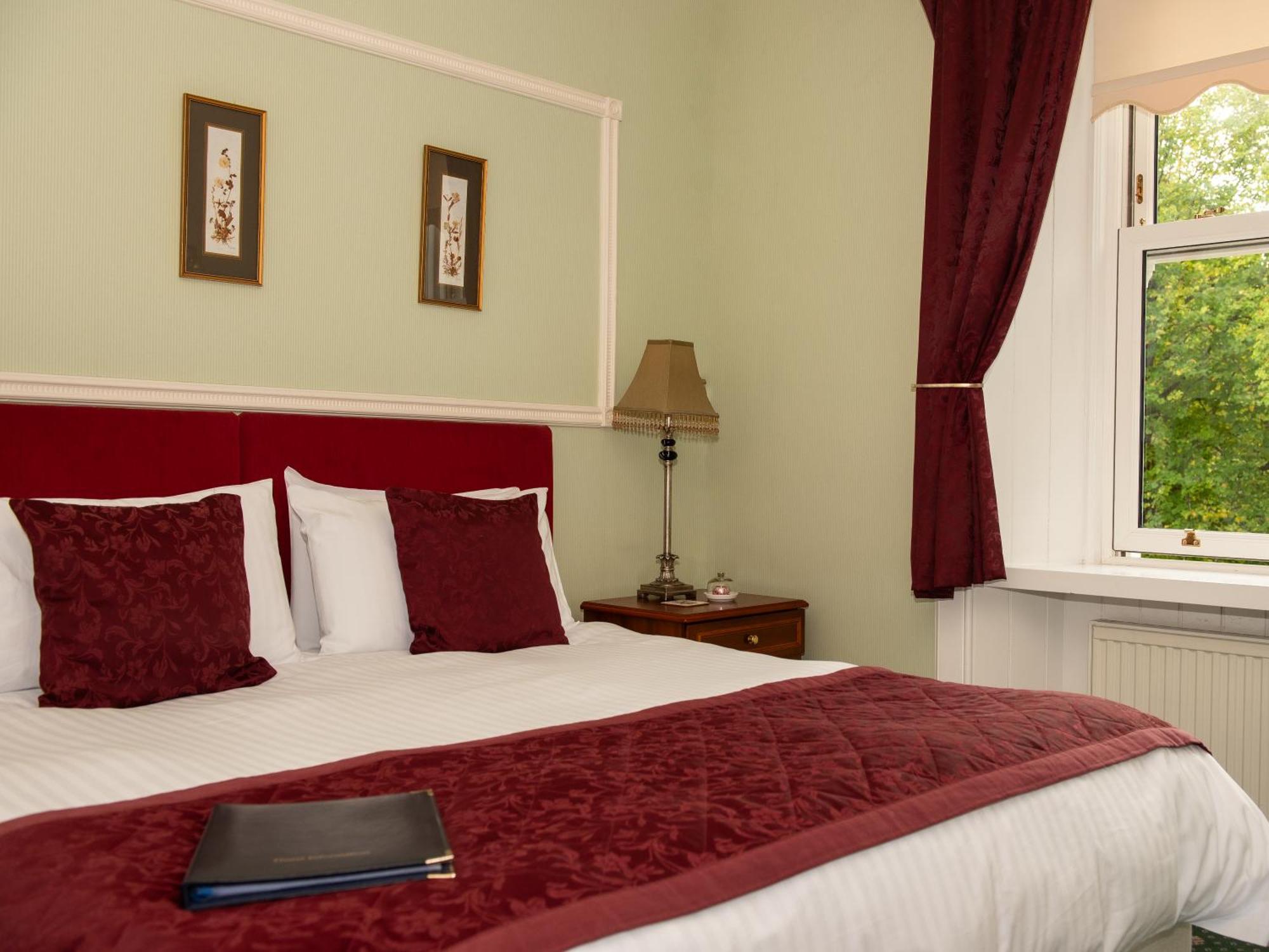 Grantown-on-Spey Ravenscourt House, Guest House מראה חיצוני תמונה