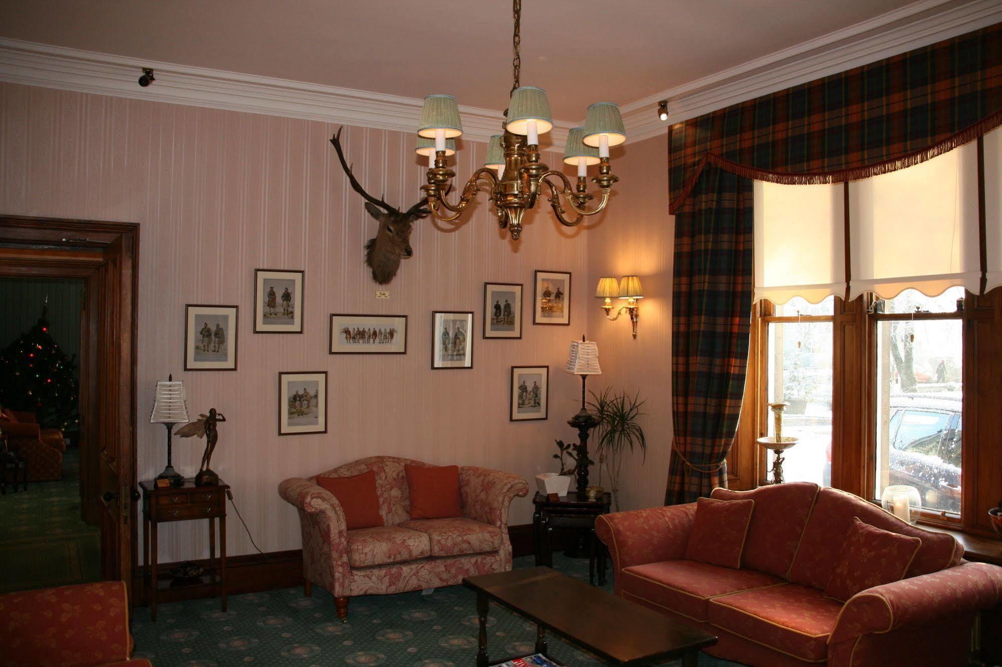Grantown-on-Spey Ravenscourt House, Guest House מראה חיצוני תמונה